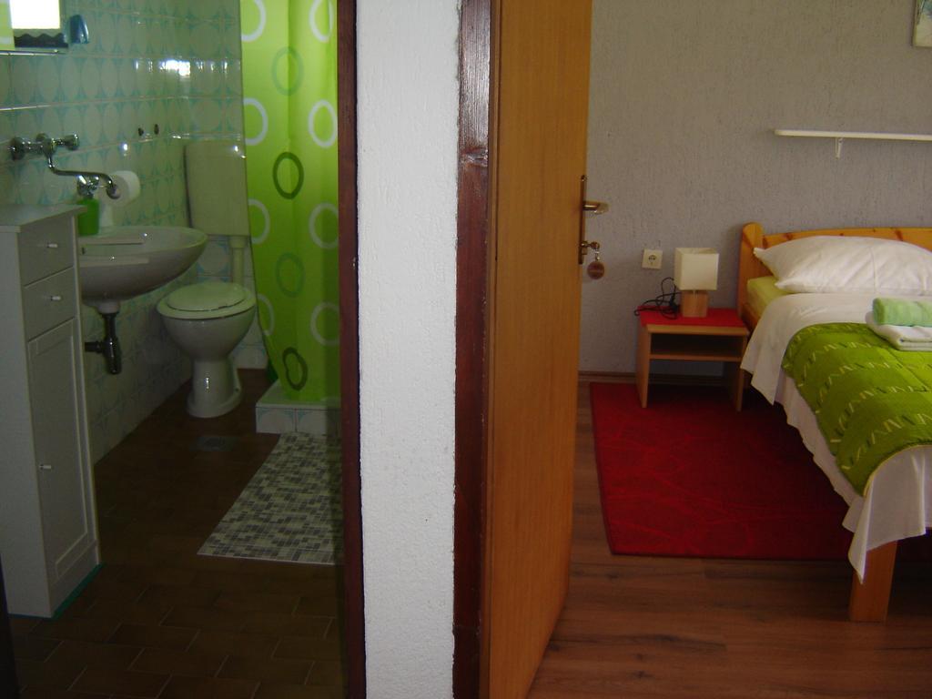 Rooms Danica Donji Babin Potok Номер фото